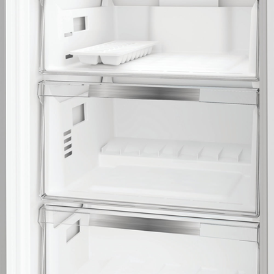 Hotpoint HPK 26403W XP5UK Freestanding Dual No Frost 70/30 Fridge Freezer with Even Flow Brushed Steel HPK26403WXP5UK