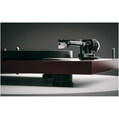 Pro-Ject Colourful Audio System 2 with Debut EVO 2 Turntable MaiA S3 Amplifier and Speaker Box 5 S2 Speakers - Satin White